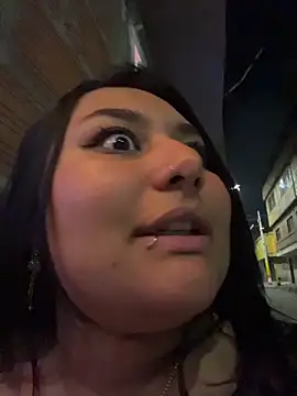 Nicky-222のウェブカメラショー