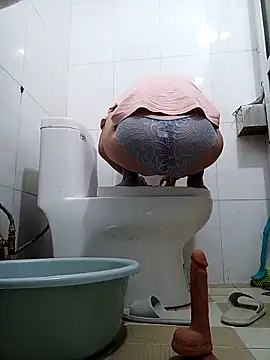 July-Asian 라이브 XXX 채팅