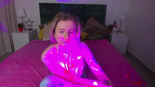 CamillaDreamer 即時 XXX 聊天