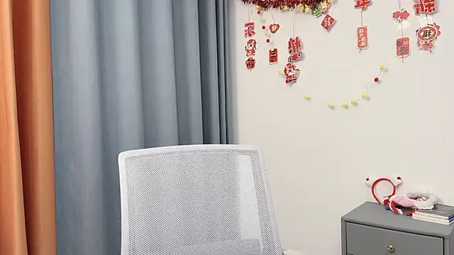 smalldaisy – Naživo XXX chat