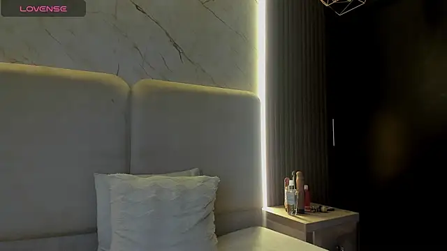 Chatroom XXX en direct de PalomaAguilarx69