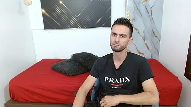 دردشة KingOfTemptation الجنسية المباشرة