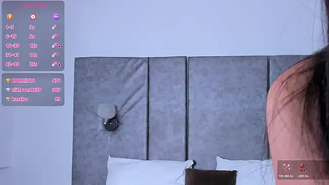 แชท XXX สดของ SelenaGmez