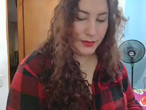 catalina_boobs: онлайн-секс-чат