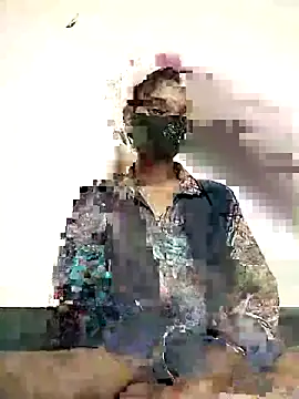 Czat XXX na żywo – Urmi-2