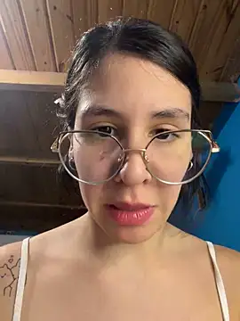 Živý XXX chat MysticKitty7