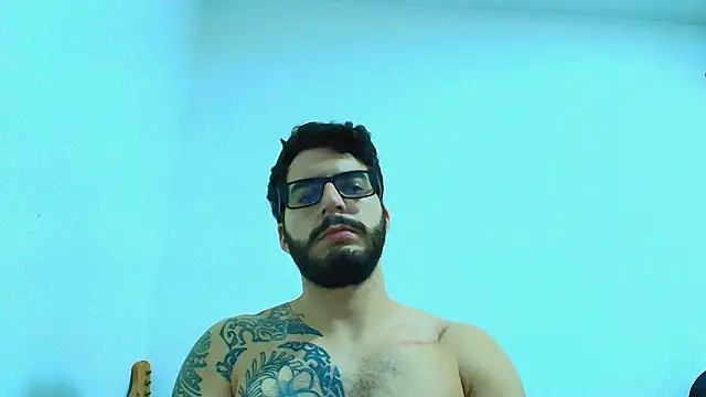 thomas_gun Chat XXX in diretta