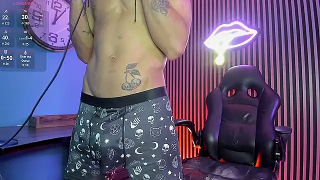 Maximoking26 – Naživo XXX chat