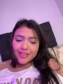 XXX chat uživo modela alisson_carolina73