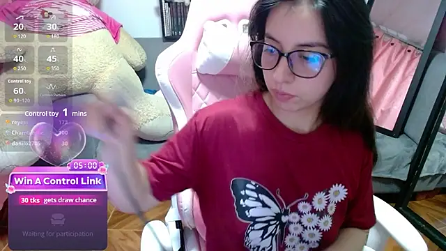 XXX chat uživo modela Maggie_Fox3