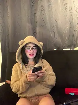 LilithMonette élő XXX-chatje