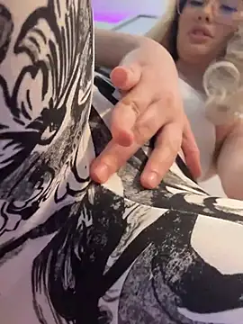 mollyxxx's Live XXX Chat