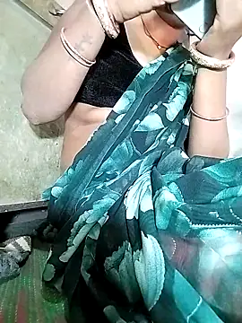 Hot_bhabhi300 Adlı Modelin Web Kamerası Şovu