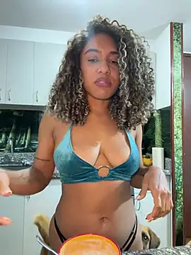 Chatroom XXX en direct de Belkaj