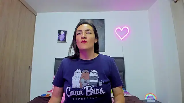 XXX chat uživo modela leon-katherine