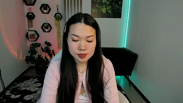 دردشة LunaPurrr الجن سية المباشرة