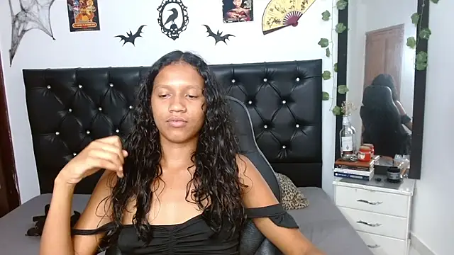 Luna_Ebony_ Live XXX Chat