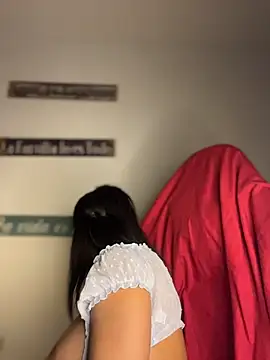 _Eurekaa_ লাইভ XXX চ্যাট