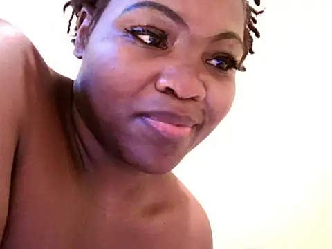 Queen_BootyXXX Live XXX Chat