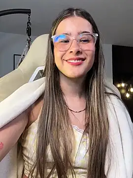 دردشة Stormiie777 الجنسية المباشرة