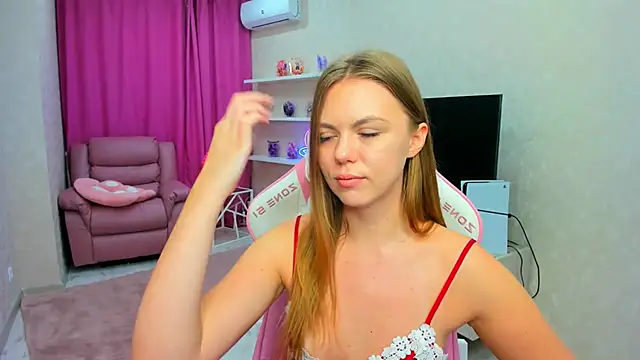 Strawberrye's Live XXX Chat