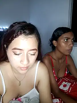 Chloe_Sky_love 现场XXX聊天