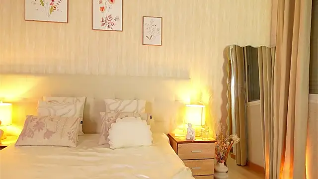 ZamphyraNightt 라이브 XXX 채팅