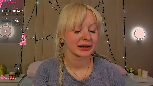 Онлайн чат XXX AdeleSilvy