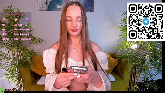 Chatroom XXX en direct de miiss__lulu