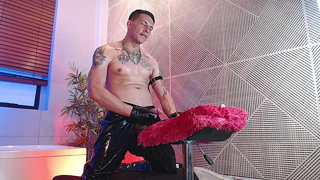 Dustin_Sonne Chat XXX in diretta