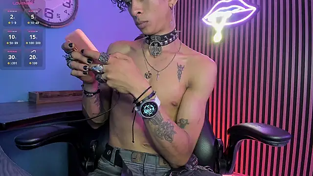 Maximoking26 Chat XXX in diretta