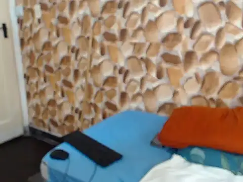 BadAss_Bee Adlı Modelin Web Kamerası Şovu