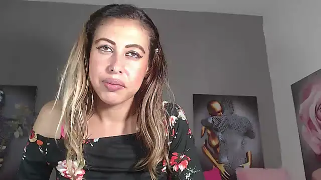 AntonellaBlanc Chat XXX live