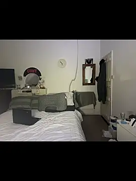 VersGuy7 Live XXX Chat