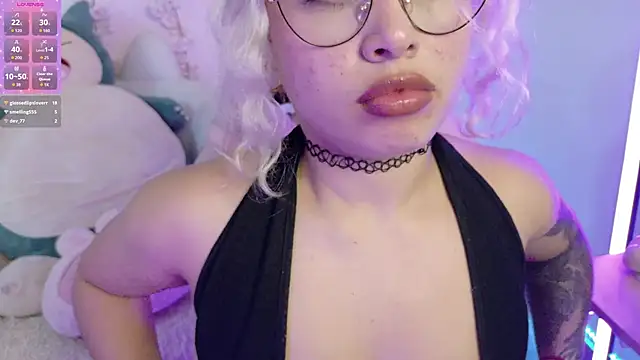 Chat XXX en directo de Haelycute