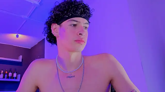 nova_salvatore Live XXX Chat