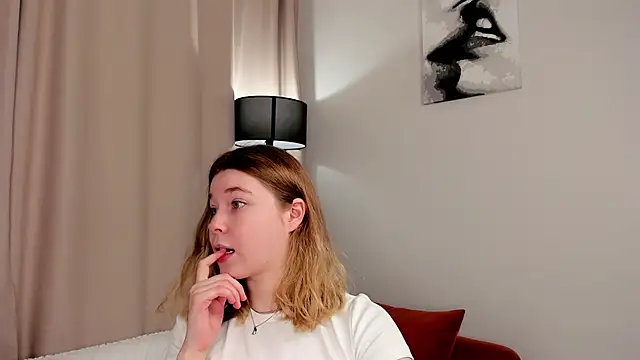 Pokazy przed kamerką – MaraaSwan