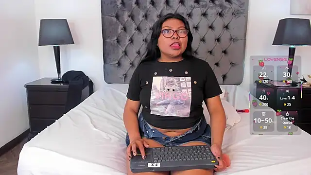 دردشة Kiri_Black_ الجنسية المباشرة