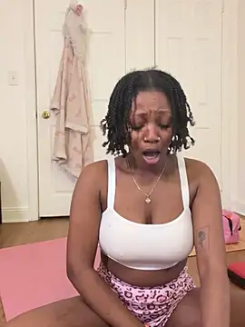 mochamimi's Webcam Show