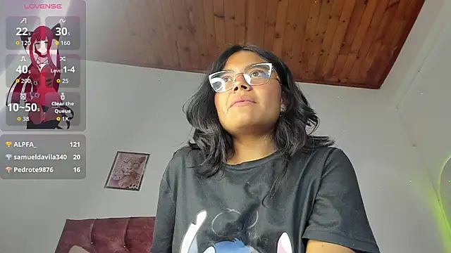 luna_velveth Chat XXX live