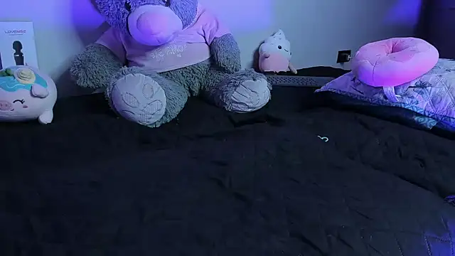 ViolettM's Live XXX Chat