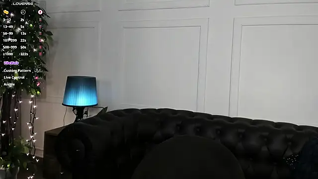 Dark_Moni Chat XXX live