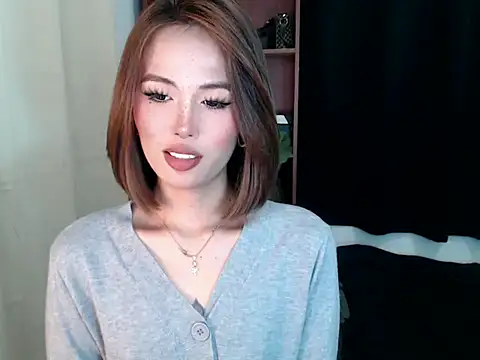 YougotLara Chat XXX live