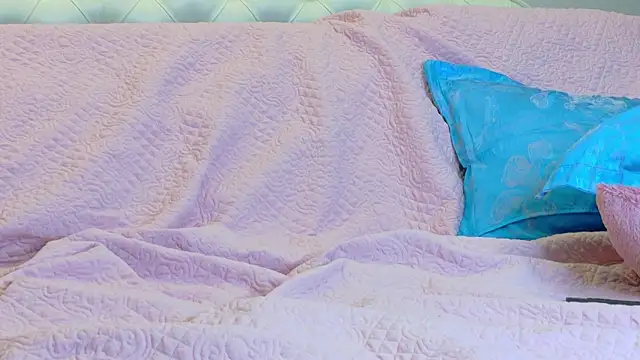 Онлайн чат XXX LadySweetWife