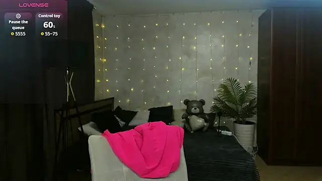 SheilaRare's Live XXX Chat