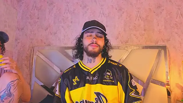 Benny_and_MarkのライブXXXチャット