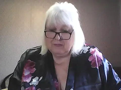 Alexia64231's Webcam Show