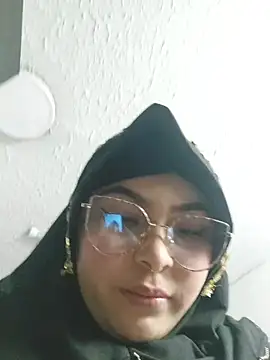 Elinaax Chat XXX in diretta