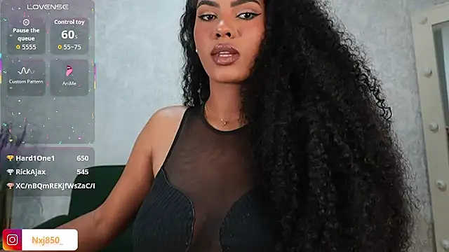 HOTBLACKANDWHITE2のライブXXXチャット