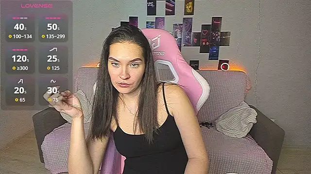 Lola_Doll_x's Webcam Show